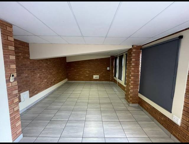 INDUSTRIAL PROPERTY TO RENT IN HENNOPSPARK